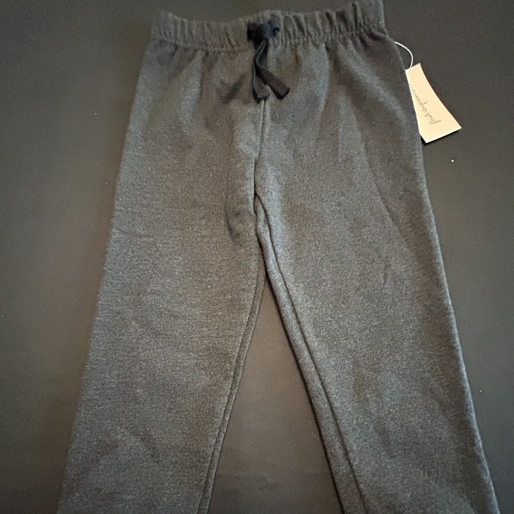 FIRST IMPRESSIONS & EPIC THREADS UNISEX 2-PC SET - Picture 5 of 10